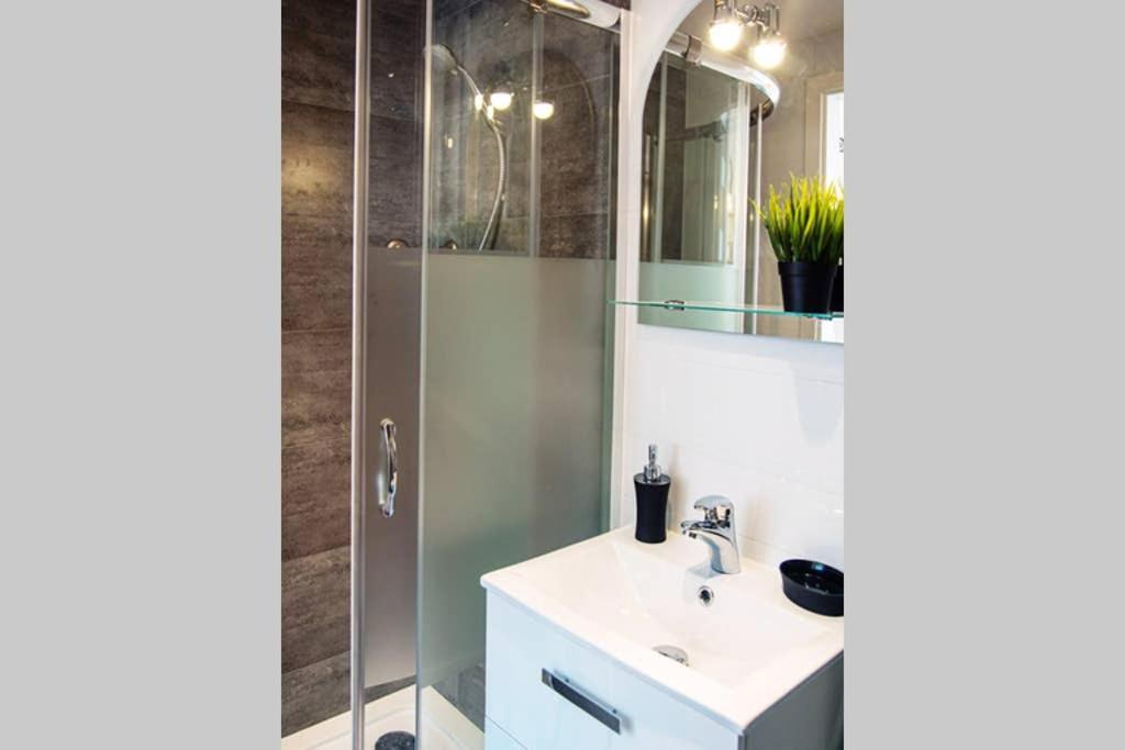 O & O Studio Krakow Luaran gambar